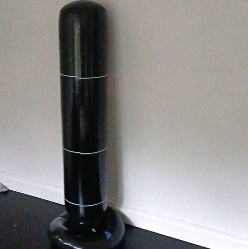 Freestanding punch bag with - freestanding,
